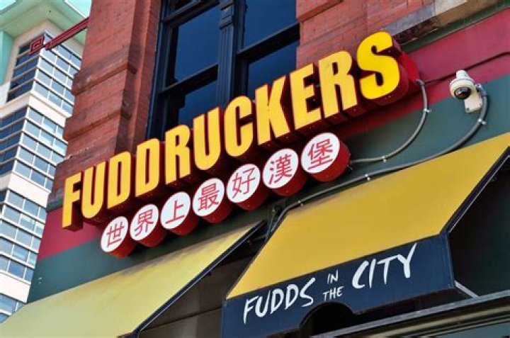 Are any Fuddruckers still open? ·