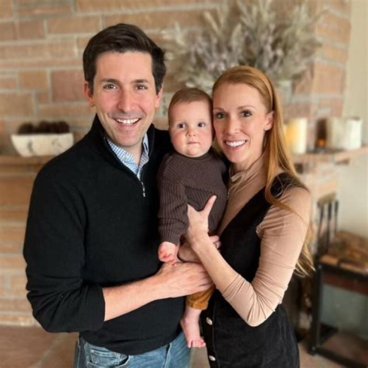 David Cash Biography, Age, Height, Wife, Net Worth, Family ·