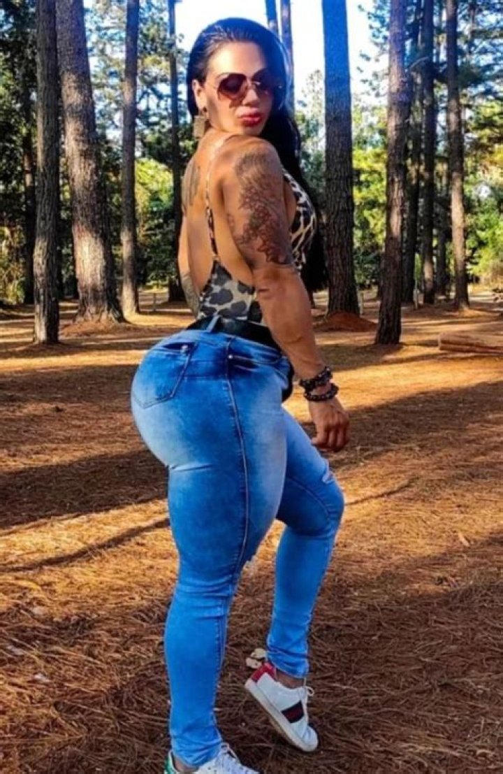 Explore The World Of "Big Booty White Girlfriend"