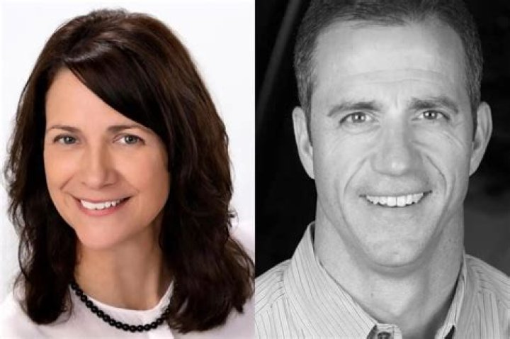 Is Caitlin Clark Parents Divorced? Meet Anne Nizzi-Clark And Brent Clark? Caitlin Clark Parents, Sib