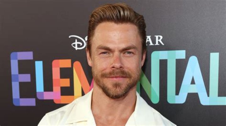Is Derek Hough Still Close With His Former Brother-In-Law Brooks Laich?
