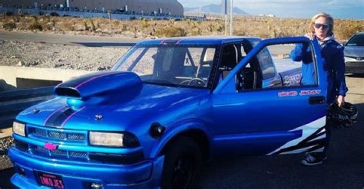 Jessica Heath from Street Outlaws' Team Insane is a racer and bodybuilder