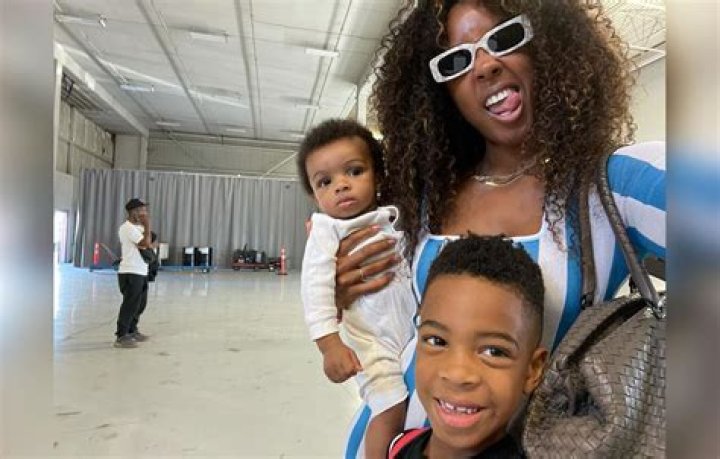 Kelly's Siblings Connect With Orlando Rowland