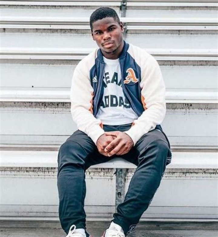 Tarik Cohen Biography, Age, Height, Wife, Net Worth, Family ·