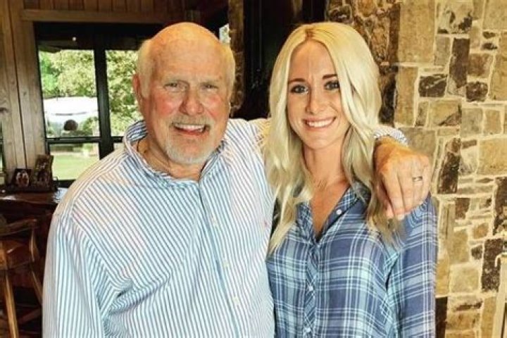 Terry Bradshaws Daughter Erin Bradshaw Is Married And Soon-To-Be A Mother