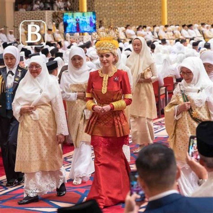 Understanding The Family Roots Of Dayang Anisha Rosnah