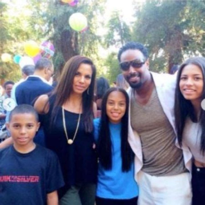 Unveiling the Enigmatic World of Shawn Wayans' Girlfriend
