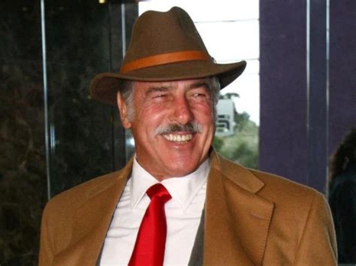 VivaSync | Andres Garcia Net Worth